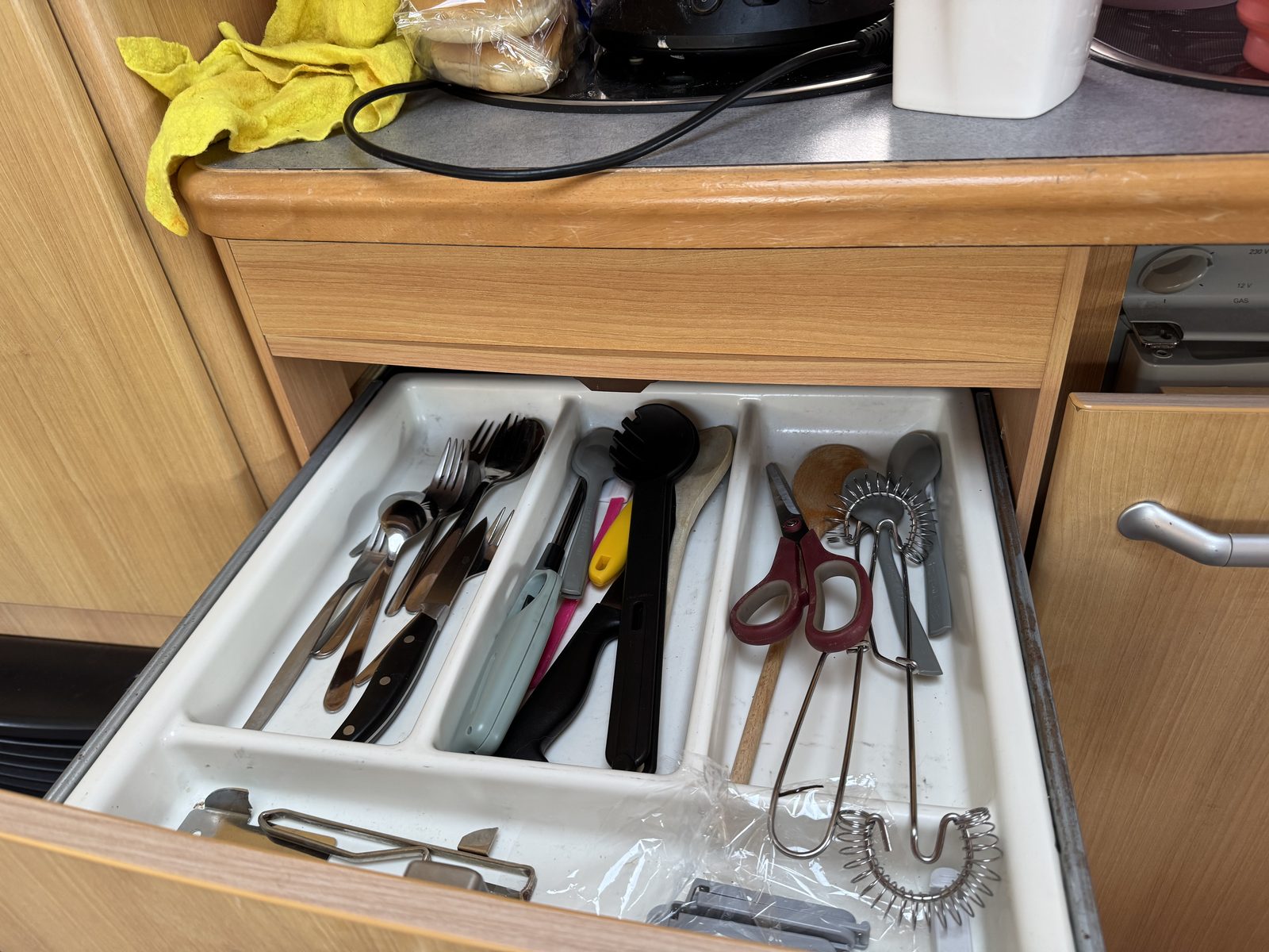 Besteckschublade in der Küche