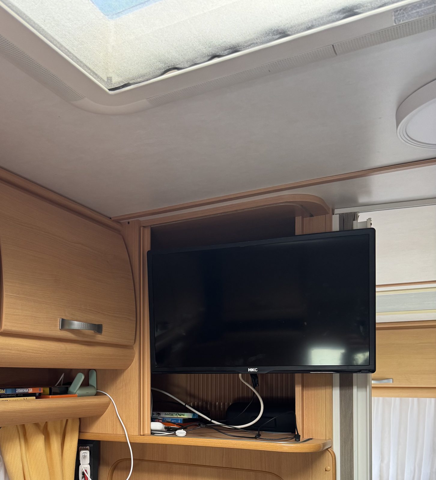 Wohnbereich mit Fernseher