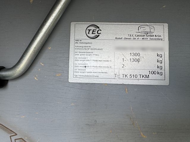 Typenschild: TEC TK 510 TKM, 1.300 kg